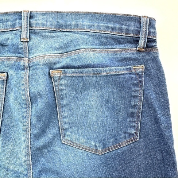 J. Brand Karma jeans, medium rise, skinny leg, stretch denim in a medium wash - Picture 8 of 13